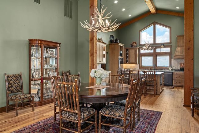 115 Trophy Oak Pt, Home with 5 bedrooms, 5 bathrooms and 3 parking in Fredericksburg TX | Image 13