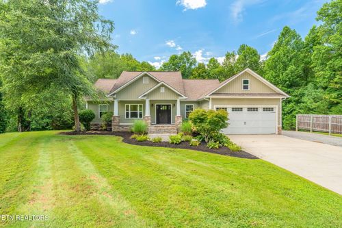 179 Champ West Ln, Helenwood, TN, 37755-5470 | Card Image