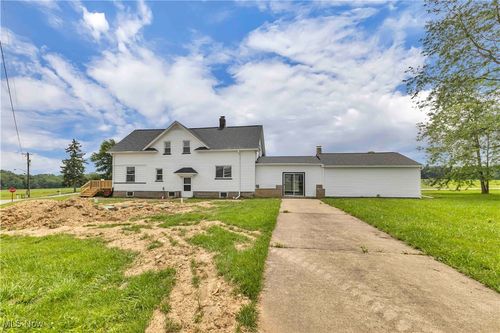 13050 Diagonal Road, Salem, OH, 44460 | Card Image
