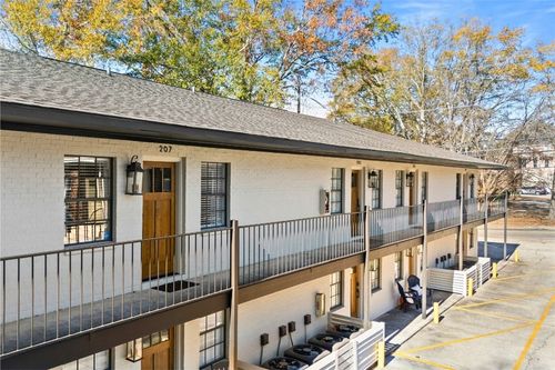 207-230 Samford Avenue, Auburn, AL, 36830 | Card Image