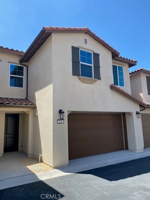 304 Fraser Pt, Camarillo, CA, 93012-8974 | Card Image