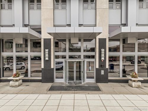 unit-527-411 S Old Woodward Ave, Birmingham, MI, 48009-6617 | Card Image