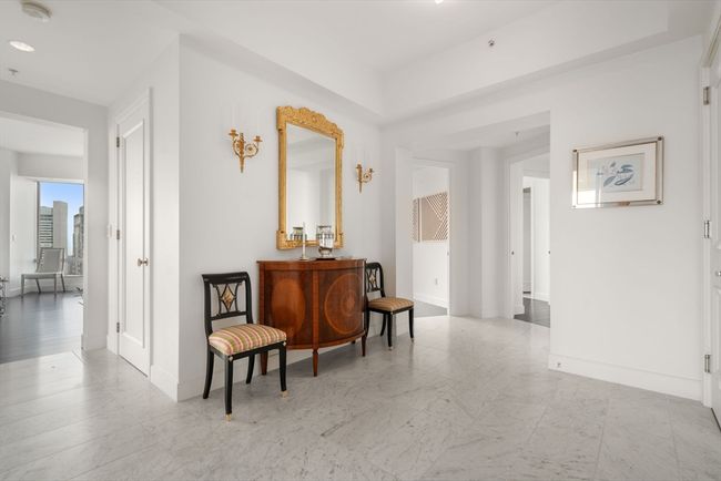 PH2B - 1 Avery St, Condo with 3 bedrooms, 5 bathrooms and null parking in Boston MA | Image 23