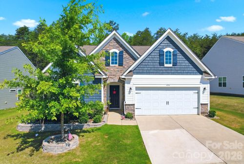4756 Maiden Creek Way, Maiden, NC, 28650-9722 | Card Image