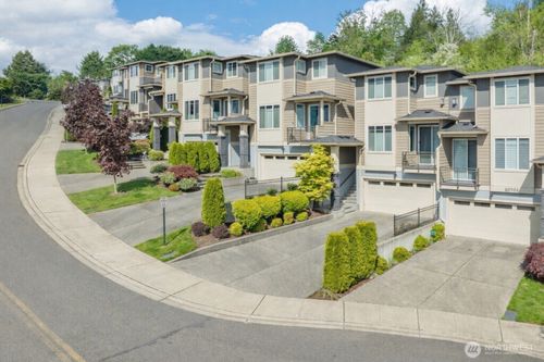 3-20702 93rd Pl S, Kent, WA, 98031-0015 | Card Image