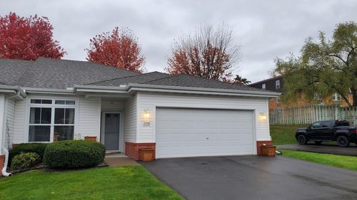 2226 Lower Afton Rd E, Saint Paul, MN, 55119-5100 | Card Image