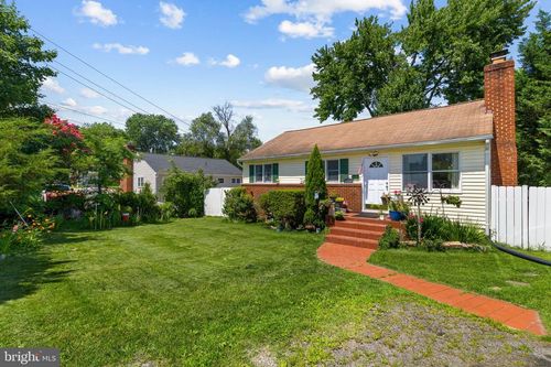 13803 Knowles St, WOODBRIDGE, VA, 22191-1526 | Card Image