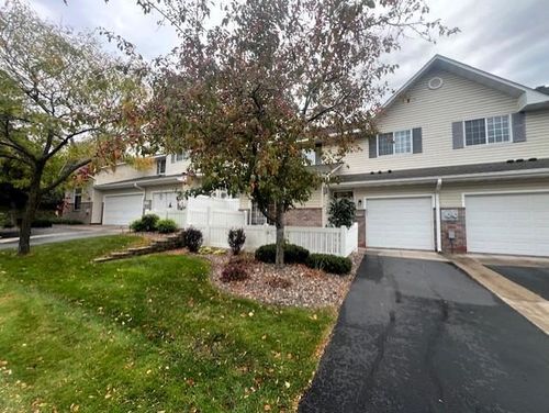 3772 Vermilion Ct S, Eagan, MN, 55122-3155 | Card Image