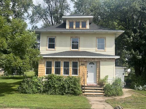 1002 Locust St, Thomson, IL, 61285-8504 | Card Image