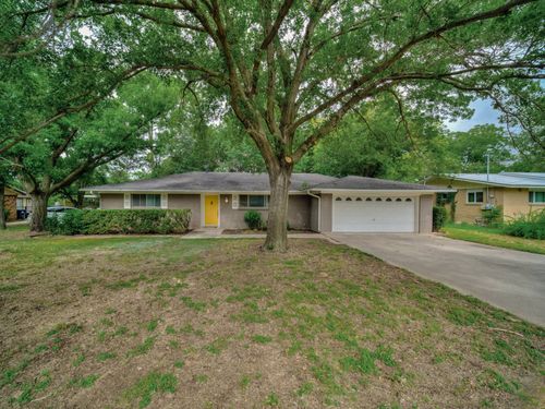 1618 Kendolph Dr, Denton, TX, 76205-6940 | Card Image