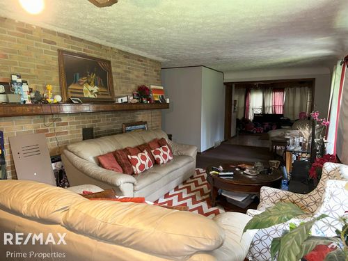 3195 Dixie Ct, Saginaw, MI, 48601-5965 | Card Image