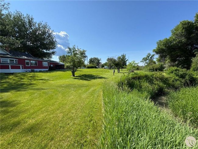 2822 S 35 Th Rd, House other with 3 bedrooms, 2 bathrooms and null parking in Pompeys Pillar MT | Image 9