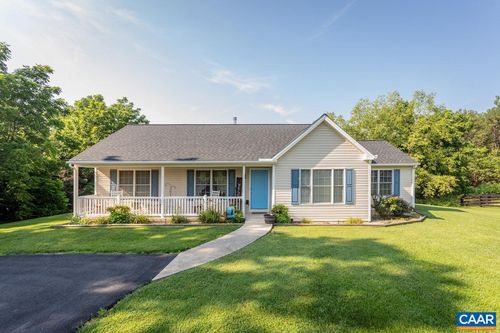391 Hermitage Rd, STAUNTON, VA, 24401-6504 | Card Image