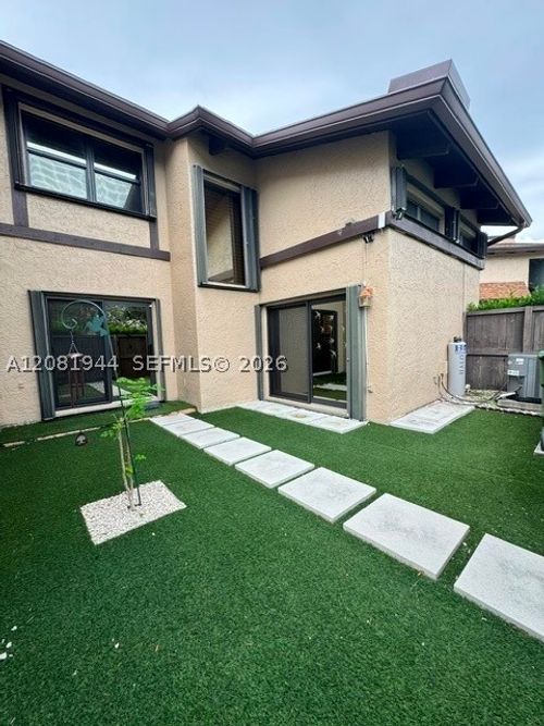 1840 Bayberry Dr, Pembroke Pines, FL, 33024-3005 | Card Image