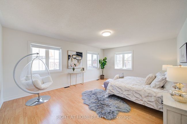 17 Mcginty Ave, House other with 4 bedrooms, 4 bathrooms and 4 parking in Ajax ON | Image 27