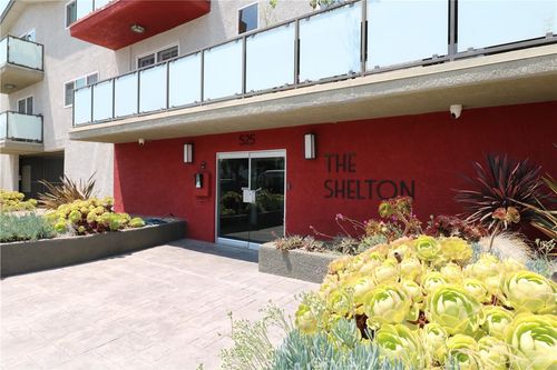 102-525 S Shelton St, Burbank, CA, 91506 | Card Image