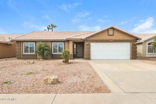 2326 E Devon Ct, Gilbert, AZ, 85296-3928 | Card Image