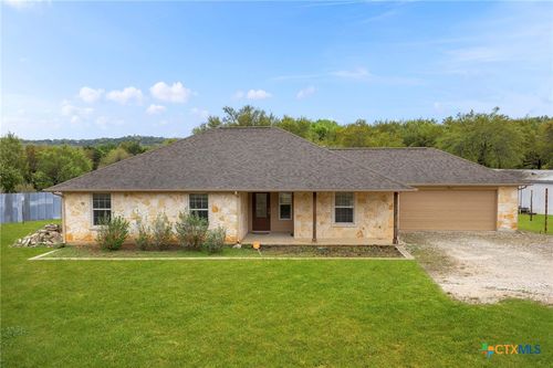 101 Queen Anne Cir, Canyon Lake, TX, 78133-4648 | Card Image