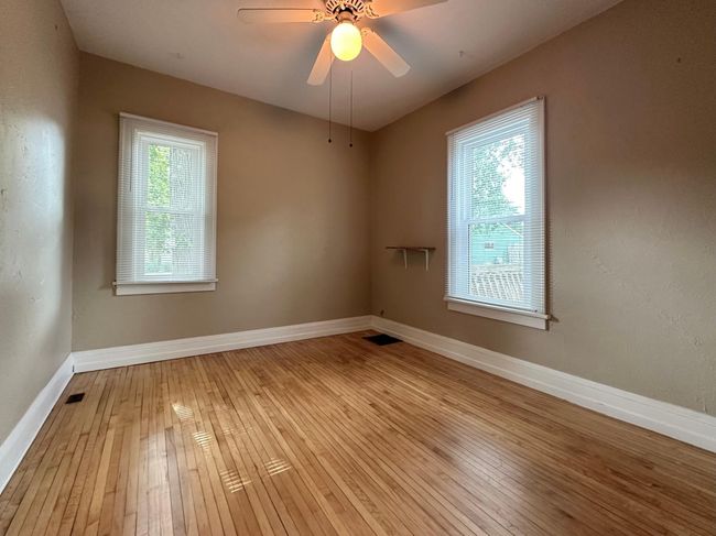 Bedroom main floor | Image 30