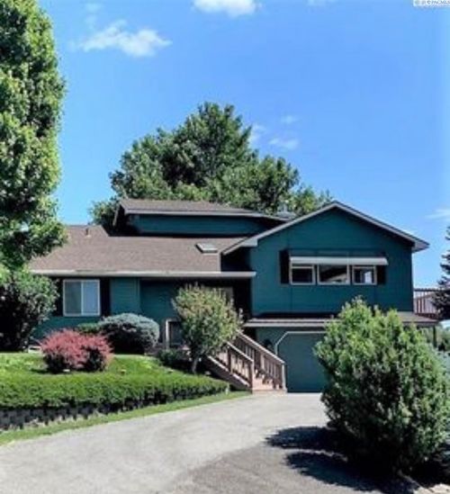 262 Rachel Rd, Kennewick, WA, 99338-7333 | Card Image
