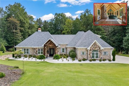 931 Antrim Glen Dr, Hoschton, GA, 30548-6361 | Card Image