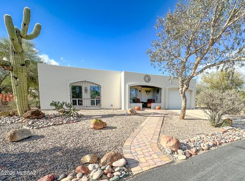 1525 N Paseo Del Cervato, Green Valley, AZ, 85614 | Card Image