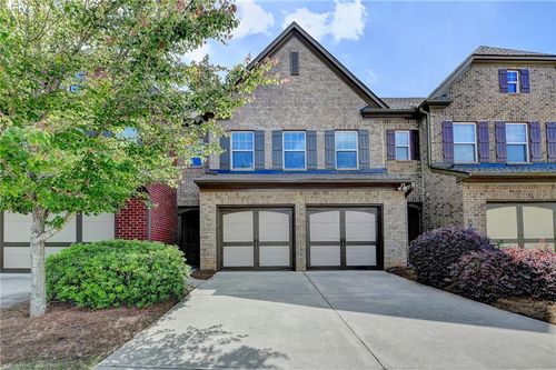 5870 Shiloh Woods Dr, Cumming, GA, 30040-6733 | Card Image