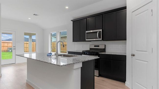 *Images and 3D tour are for illustration only and options may vary from home as built. | Image 18
