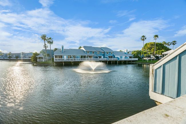 210 Ocean Dunes Cir, Condo with 3 bedrooms, 3 bathrooms and null parking in Jupiter FL | Image 25
