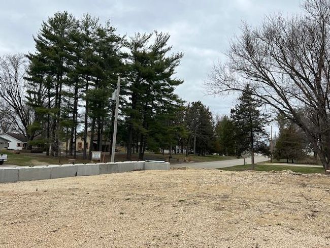 800 N Main St, Home with 0 bedrooms, 0 bathrooms and null parking in PRAIRIE DU CHIEN WI | Image 6