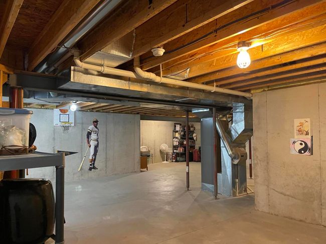 Basement | Image 34