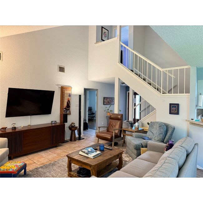 8112 Cache Dr, House other with 3 bedrooms, 2 bathrooms and 6 parking in Austin TX | Image 12