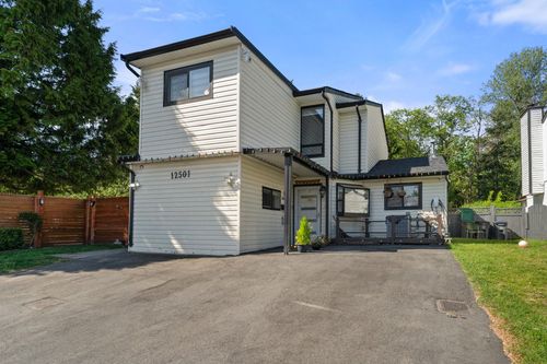 12501 76a Ave, Surrey, BC, V3W7W5 | Card Image