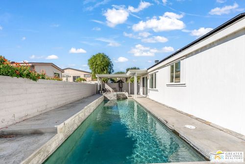 spc-1-15300 Palm Dr, Desert Hot Springs, CA, 92240-6927 | Card Image