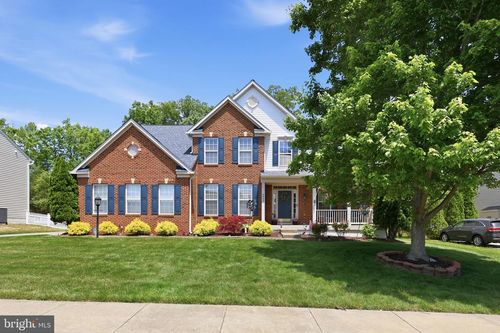 5823 Deep Creek Dr, FREDERICKSBURG, VA, 22407-9221 | Card Image