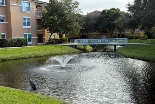 apt-h207-5090 Fairways Cir, Vero Beach, FL, 32967-1849 | Card Image