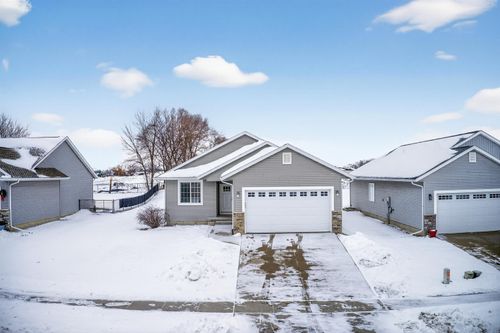 4803 Millenium Dr, Cedar Falls, IA, 50613-7991 | Card Image