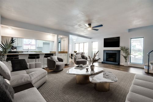 2711 Creek Wood Ct, Carrollton, TX, 75006-4758 | Card Image