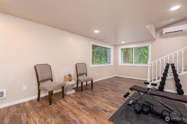 Basement has AC | Image 17