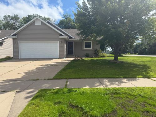 1506 Peach Drive Ne, Sauk Rapids, MN, 56379 | Card Image