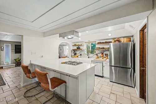 3028 W Laurel Ln, Phoenix, AZ, 85029-3263 | Card Image