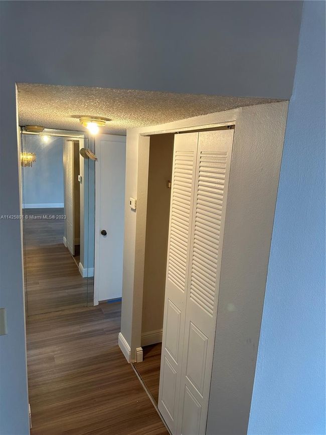 3304 - 1820 Sw 81st Ave, Condo with 2 bedrooms, 2 bathrooms and null parking in North Lauderdale FL | Image 6