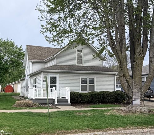 804 S 4th St, Fairfield, IA, 52556-3913 | Card Image