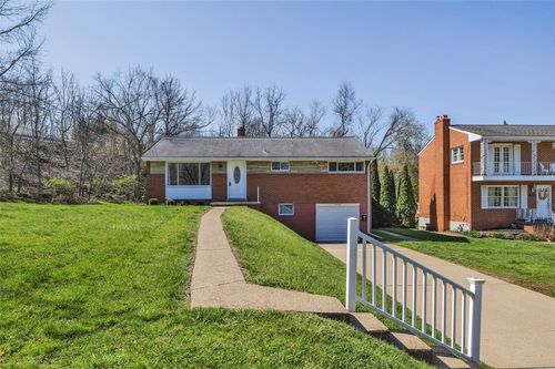 3930 Evergreen Dr, Monroeville, PA, 15146-1344 | Card Image