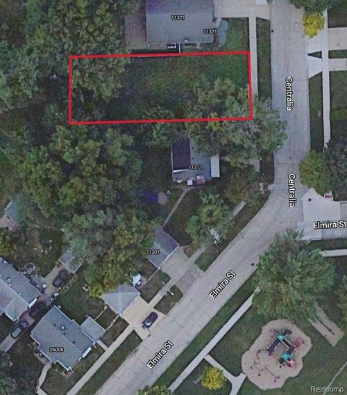 11311 Centralia, Redford, MI, 48239-2152 | Card Image