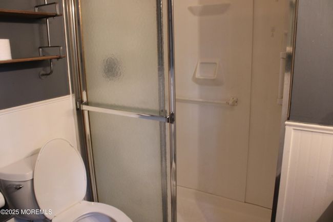 1 Eagle Dr, Home with 2 bedrooms, 1 bathrooms and 2 parking in Whiting NJ | Image 10