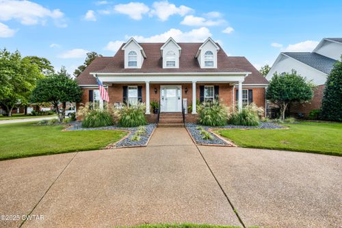 263 Willowridge Cir, Jackson, TN, 38305-1807 | Card Image