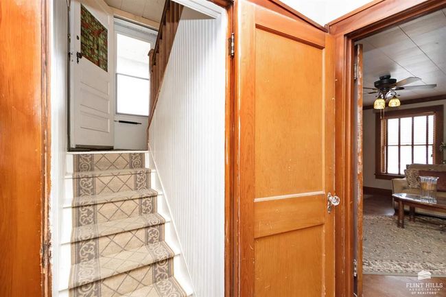 301 E Main St, House other with 4 bedrooms, 2 bathrooms and null parking in Council Grove KS | Image 16