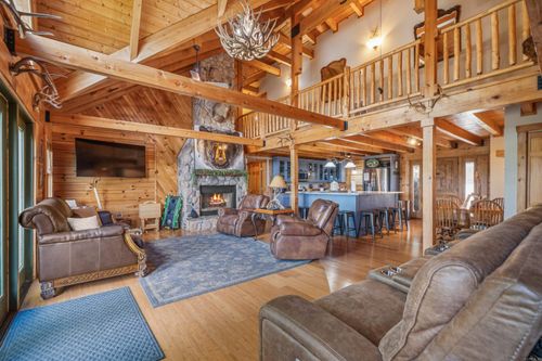 1415 Lakeshore Dr, Hot Springs, AR, 71913-6621 | Card Image