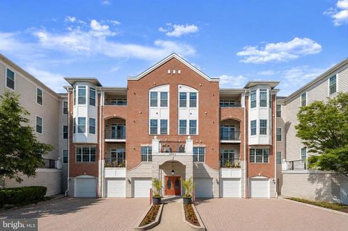 301-5920 Great Star Dr, CLARKSVILLE, MD, 21029-1360 | Card Image